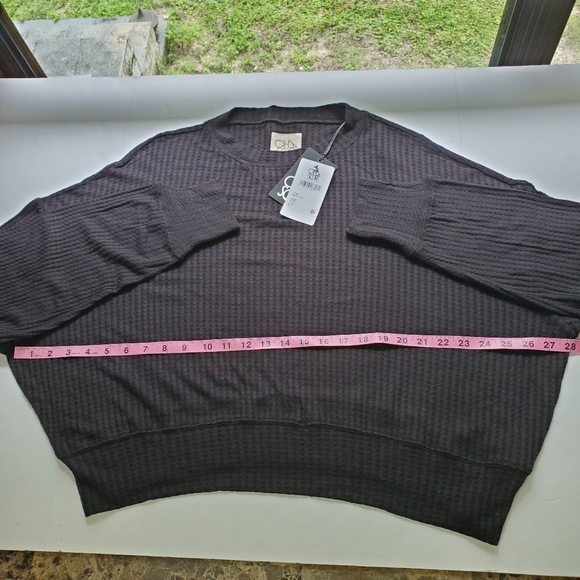 Chaser - Picture 5 of 16